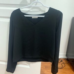 Babaton Long Sleeve V Neck